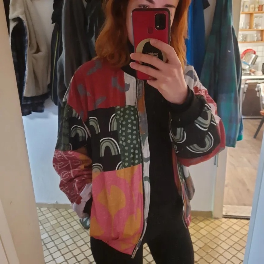 #26 LAST 1! Multicolor patch zip up lightweight bomber coat - Picture 9 of 12